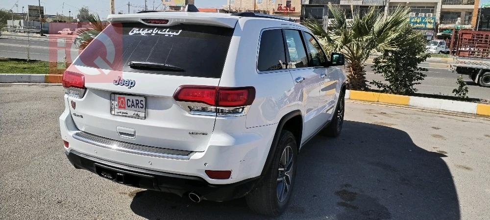 جيب جراند شيروكي